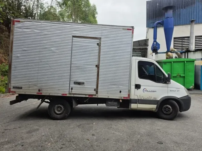 Iveco Daily City 30s13 Chassi 2P (diesel) 2020