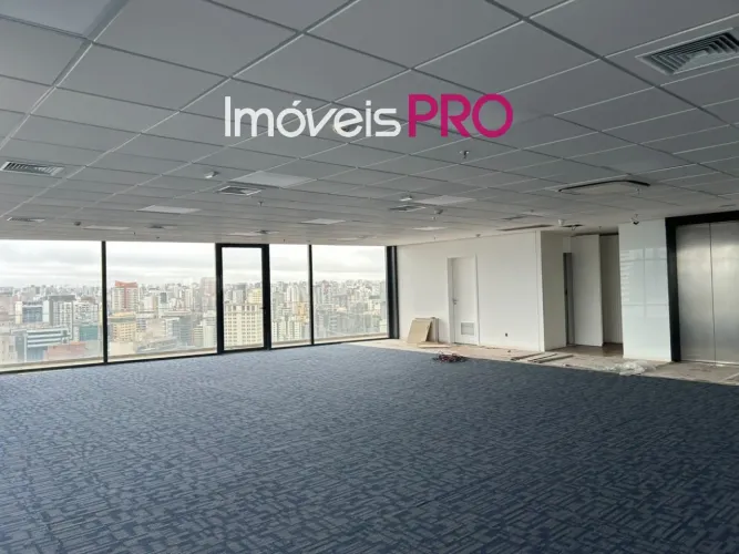 Laje Corporativa para Alugar no Berrini One | 747 m², 18 Vagas e Padrão Triple A