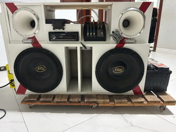 Som Automotivo / pode usar fora em casa tbm