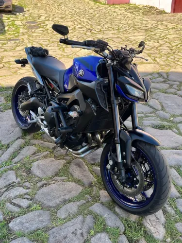 MT 09