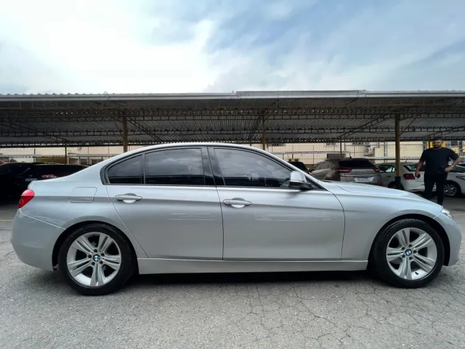 BMW 320I A 2.0 TB M Sport Activeflex 16V 4P 2017