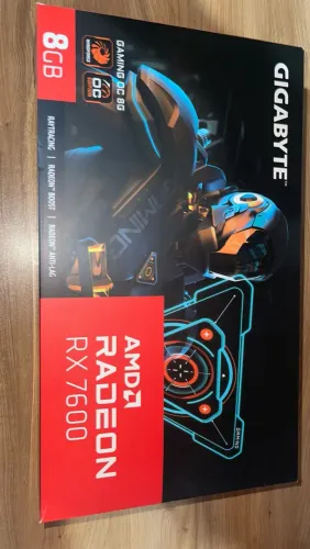 PLACA DE VÍDEO RX7600 NOVA