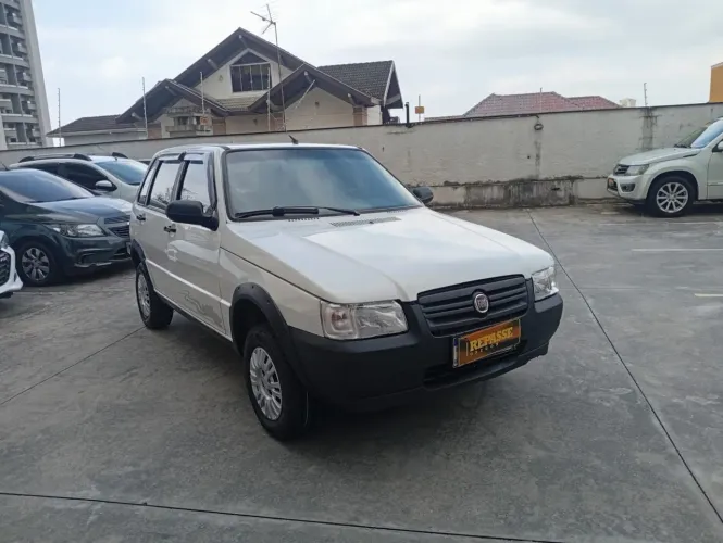 Fiat Uno Mille WAY Economy 1.0 F.flex 4P 2013