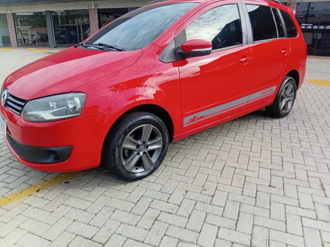 Volkswagen Spacefox 1.6/ 1.6 Trend Total Flex 8V 5P 2011