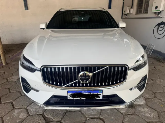 Volvo XC-60 T-8 Ultimate 2.0 AWD (híbrido) 2024