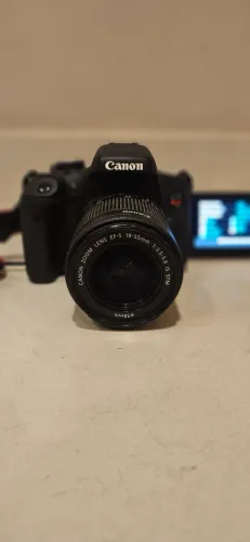 Canon EOS Rebel T6i com lente, 2 carregadores e fonte