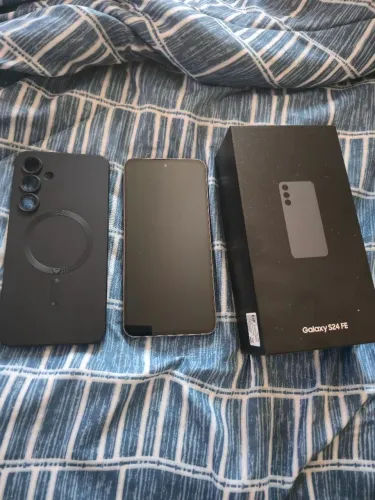 Samsung Galaxy S24 FE