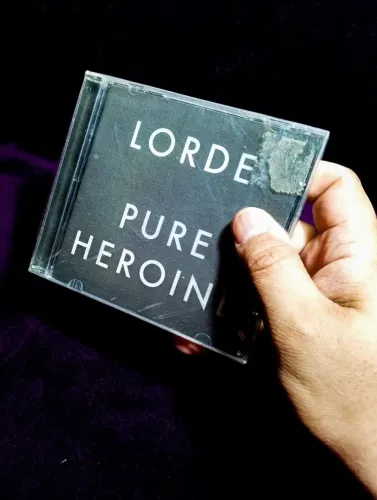 lorde pure heroine lacrado cd