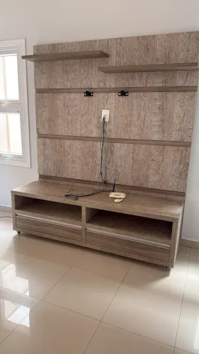 Rack com painel para tv 1,80 por 2,00