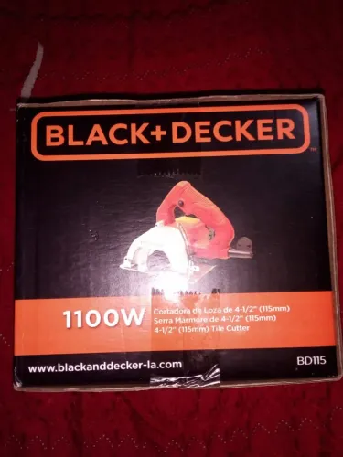 Makita elétrica da marca Black&Decker*nova*na caixa!