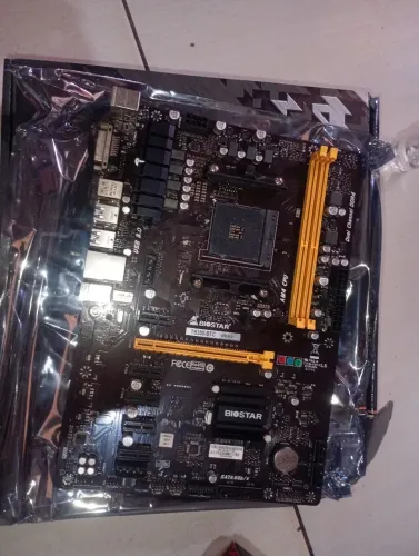 Vendo placa mãe TB-350-BTC por $250