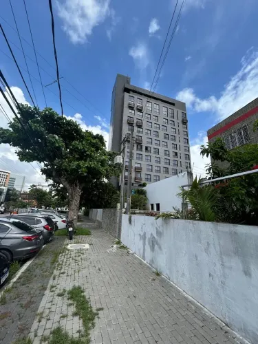 APARTAMENTO NO EDIF TOLIVE ONE - Ilha do Leite - Recife - PE - WB