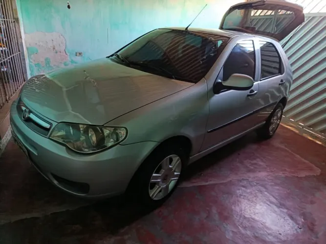 Fiat Palio 1.0 Economy Fire Flex 8V 4P 2012