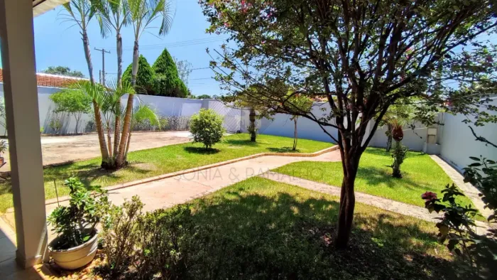 Casas Residenciais Padrão em Guatapará