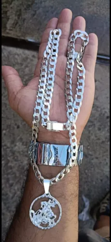 Cordão e pulseira de prata