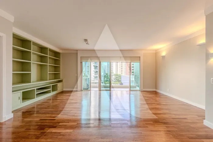 Apartamento para locação em Moema Pássaros