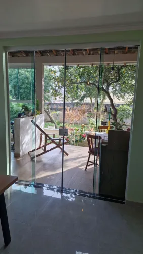 Portas de Vidro Temperado Verde 8mm para Varanda - Instalação Inclusa