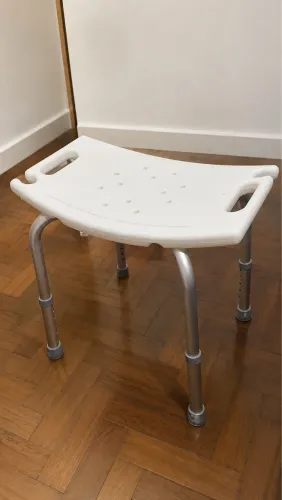Banqueta de Banho Regulável Senior Care Pouco Uso