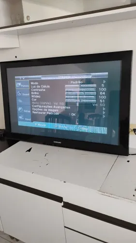 TV Samsung 42 polegadas R$299