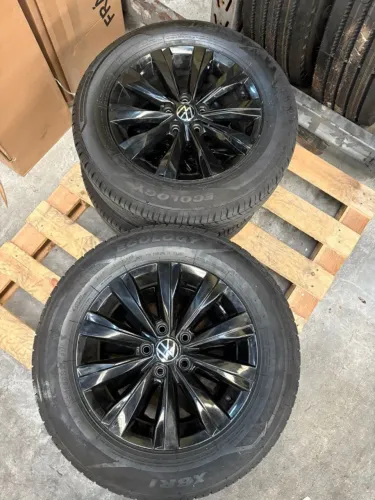 JOGO DE RODAS VIRTUS ARO 15 OEM ORIGINAL 5X100 BLACK PIANO PNEUS NOVOS