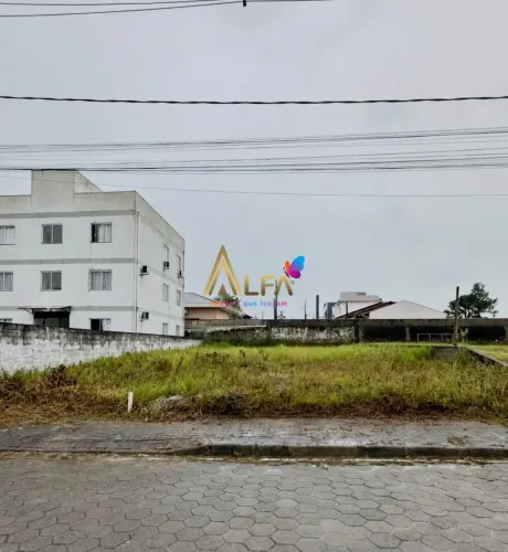 TERRENO 343M² EM BALNEÁRIO PIÇARRAS - ÚLTIMAS LOTES EM MEIO À NATUREZA