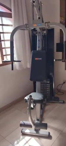 Aparelho musculacao para residência