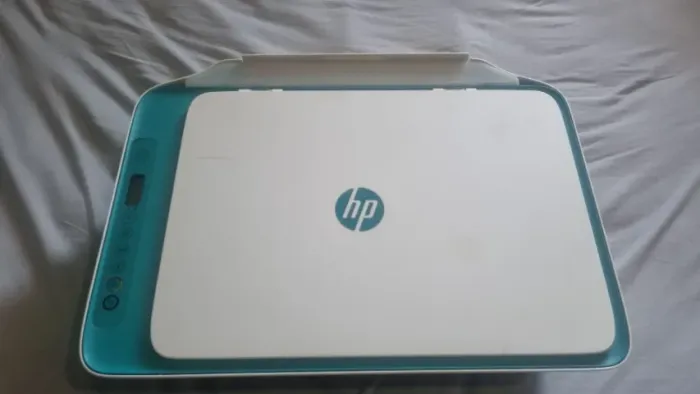 Impressora HP Deskjet 2676 com defeito, para concerto ou retirada de peças