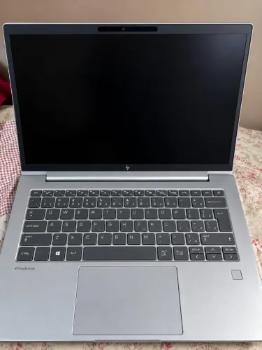 Notebook HP Elitebook 6 G1i-Intel Core Ultra 7