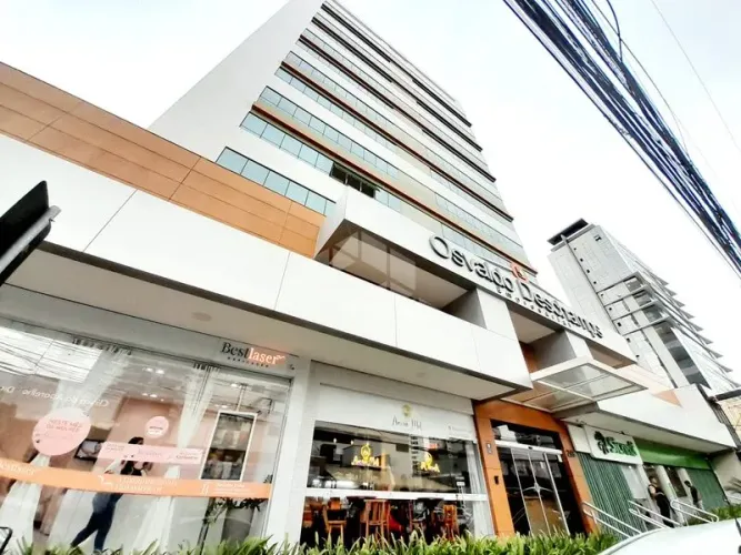 Sala comercial para alugar com 31m² - Kobrasol, São José
