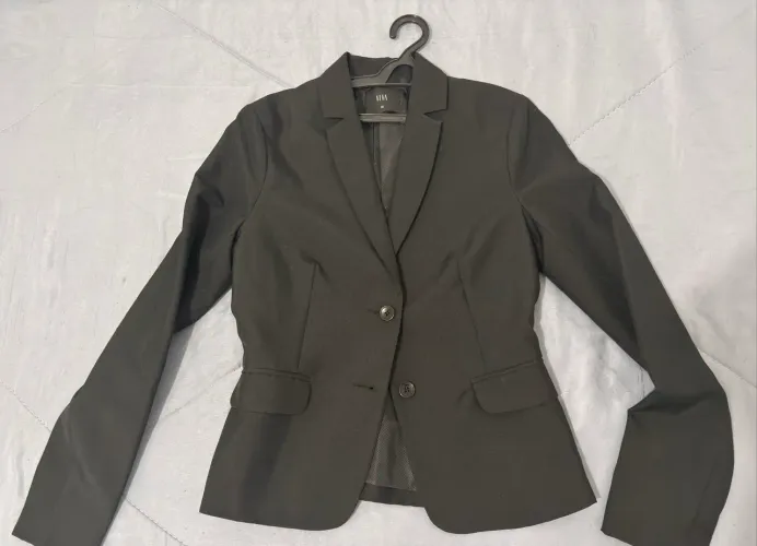 Blazer feminino preto tamanho 38 usado 1X