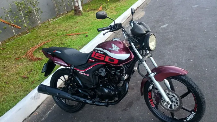 Vendo moto 2012