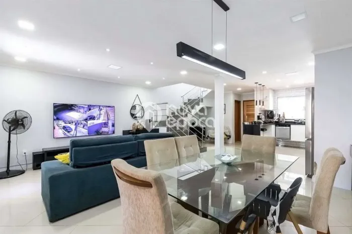 Quintino Bocaiúva | Casa 4 quartos, sendo 1 suite