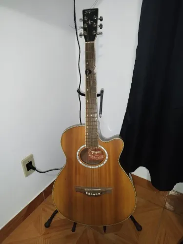 Violão elétrico