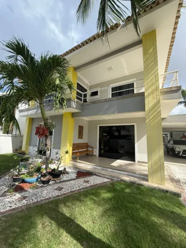 Casa mobiliada para locação com energia Solar 4/4 suítes Priscila Dutra