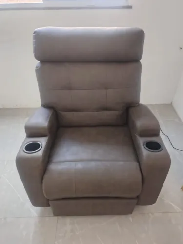 Poltrona Elétrica inclinável