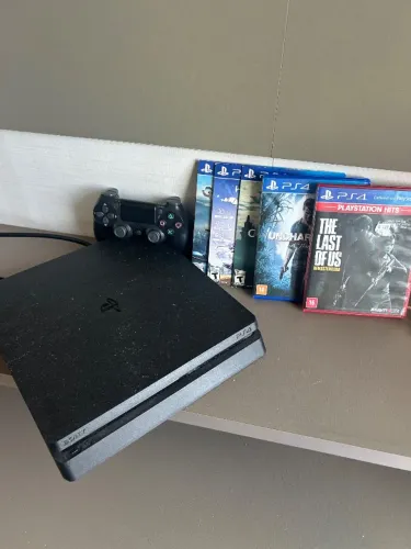 Playstation 4 Seminovo 500GB 5 jogos inclusos