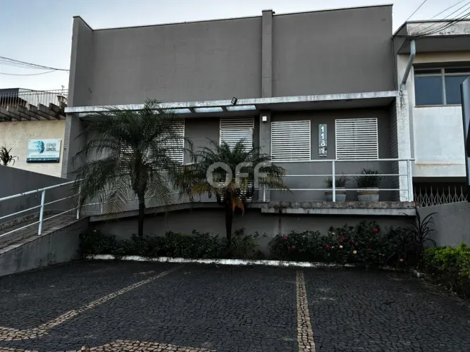 CASA COMERCIAL NO JARDIM GUANABARA | 351M² | 3 VAGAS