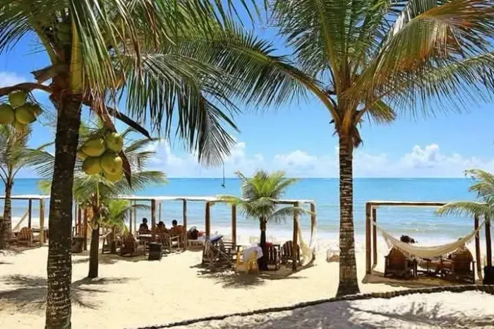 Porto Seguro Bahia - Bairro Taperapuan - Alugo mensal Apt-2 swite 1 quarto 5 min. da praia
