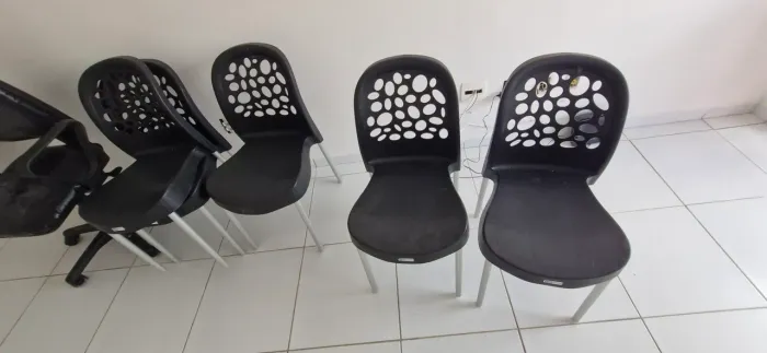 Cadeira Deluxe Polipropileno Preta - Forte Plástico