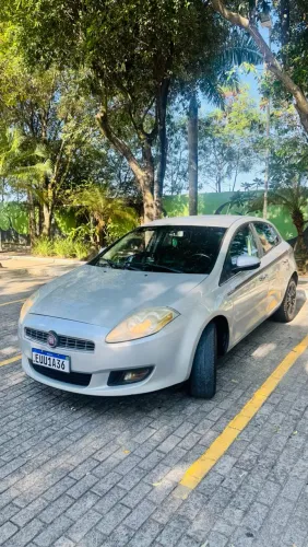 Fiat Bravo Essence Dualogic 1.8 Flex 16V 5P 2012