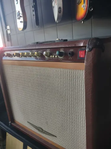 Oneal OCG501 cubo 200rms para guitarra 
