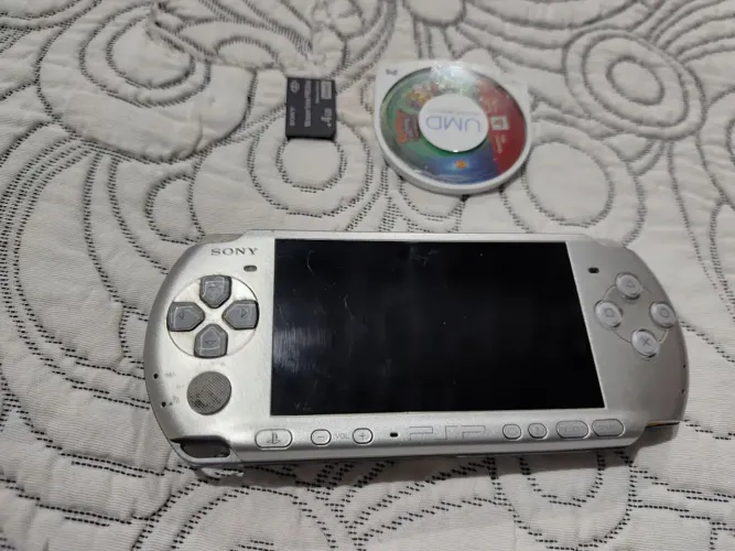 Mini game psp Sony original prata