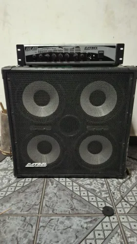 Amplificador de Baixo + caixa 4x10 Datrel 400