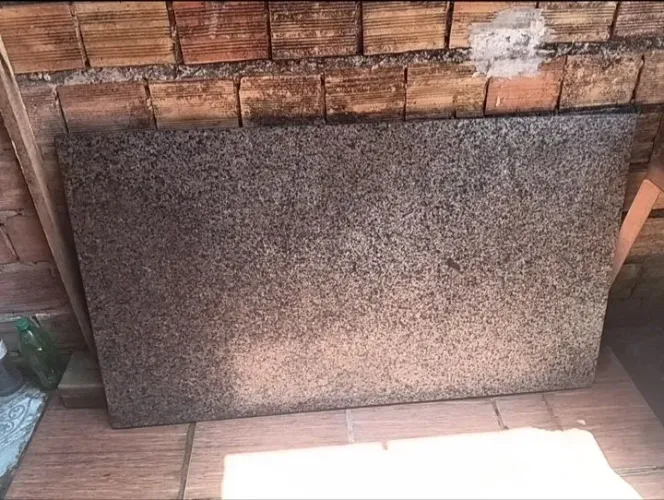 VENDO TAMPA DE MÁRMORE