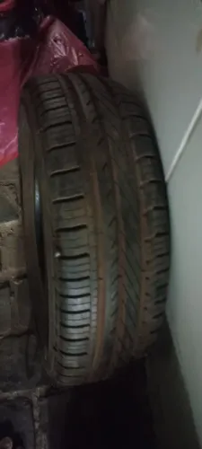 Pneu de 175/70 R14