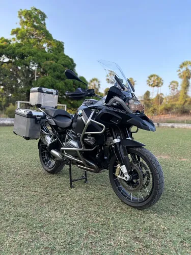 Vendo impecável BMW R1200 GS ADVENTURE TRIPLE BLACK