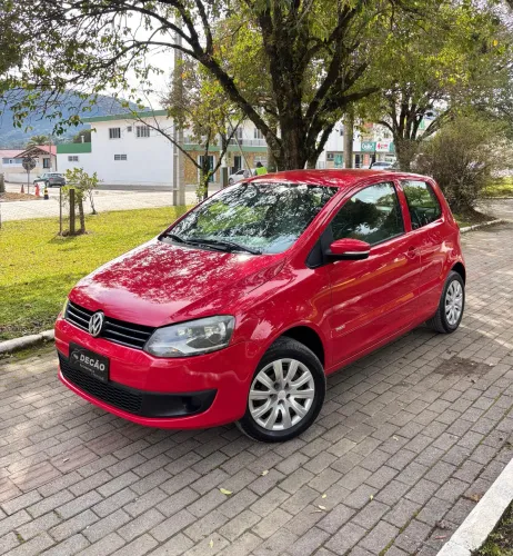 Volkswagen Fox 1.0 MI Total Flex 8V 3P 2012