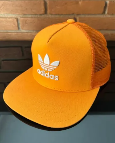 Boné Adidas Original