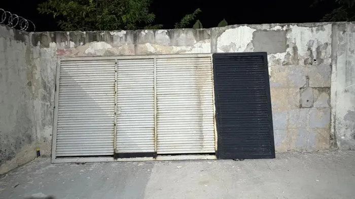Portão de ferro