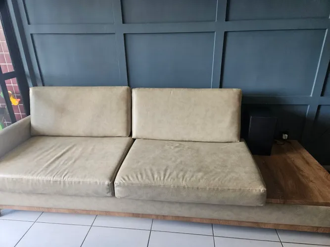 Sofá em Couro